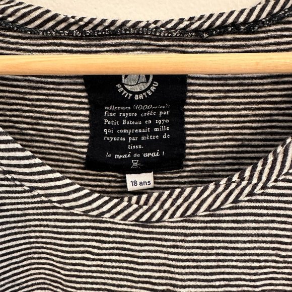 Petit Bateau marine tee-shirt - Picture 2 of 3